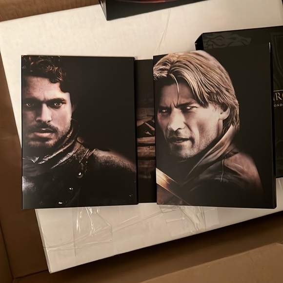 Games of Thrones Season one and two Complete sets - Picture 4 of 5